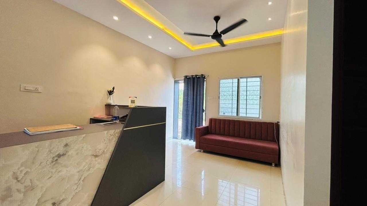 Oyo Hotel Elite Chandrapur Zewnętrze zdjęcie